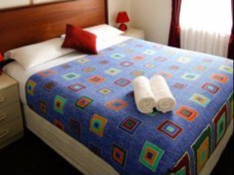 Park Avenue Holiday Units Олбані Екстер'єр фото
