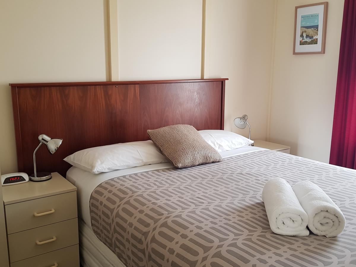 Park Avenue Holiday Units Олбані Екстер'єр фото