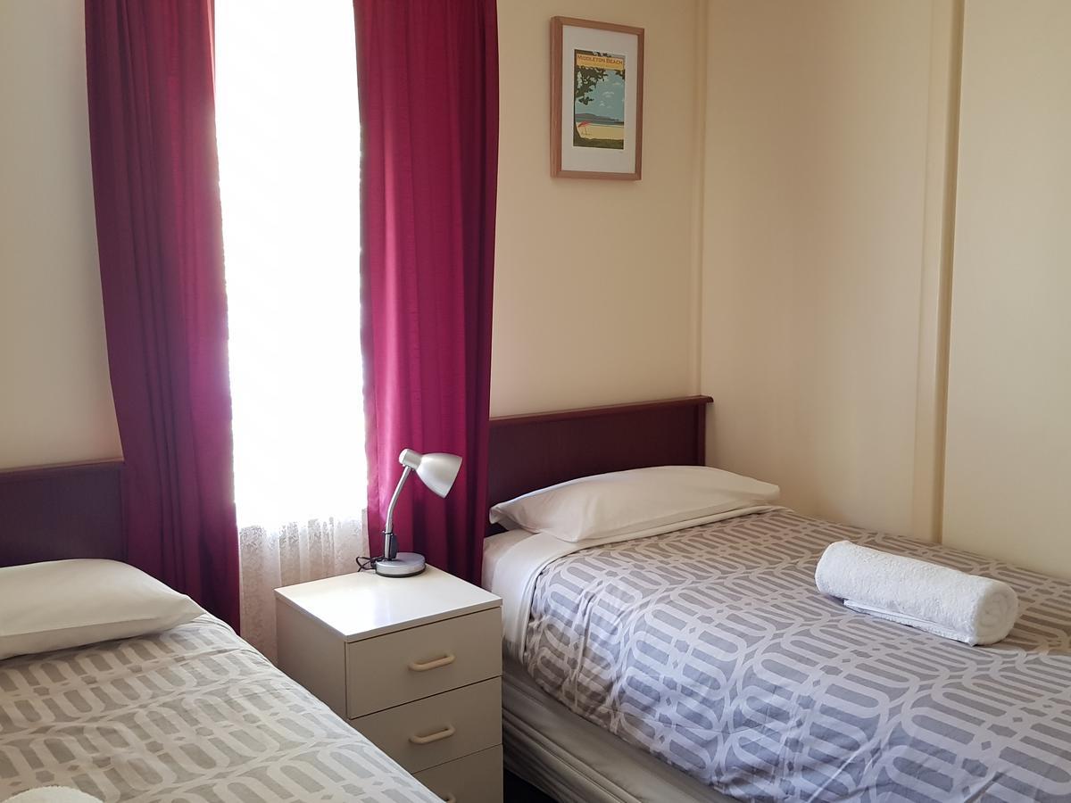 Park Avenue Holiday Units Олбані Екстер'єр фото